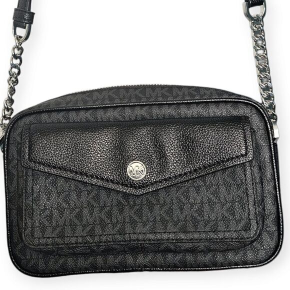 Michael Kors Black Jet Set Travel Medium Pocket Camera Leather Crossbody Bag - Picture 5 of 15